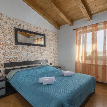 Beautiful In With Swimming Pool * Poreč