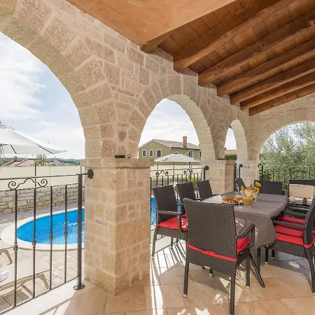 Beautiful In With Swimming Pool Villa