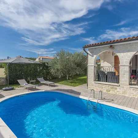 Beautiful In With Swimming Pool Villa